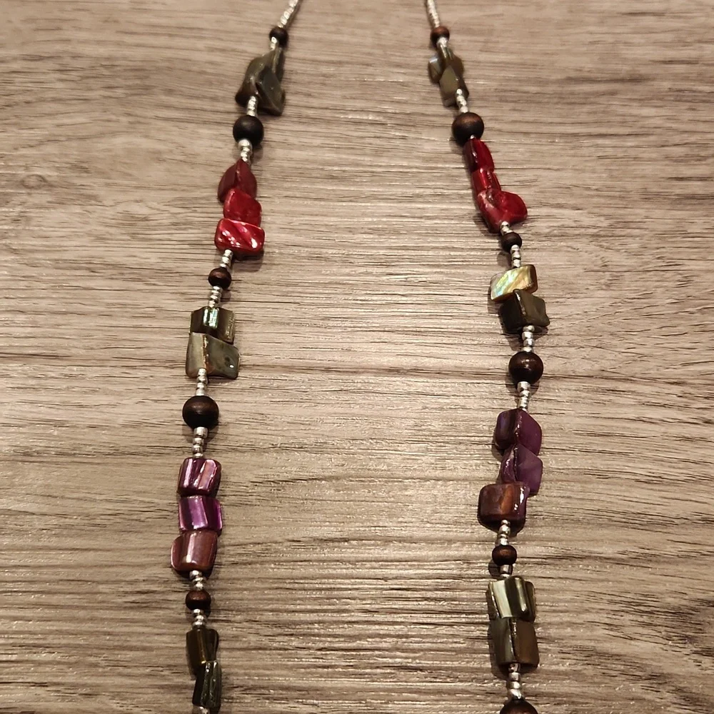 Necklace - Picture 2 of 3